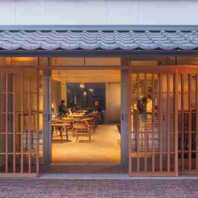 2254 Hotel Exterior