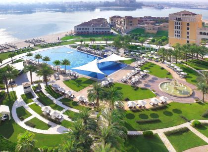 The Ritz-Carlton Abu Dhabi, Grand Canal