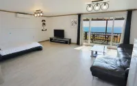 Pohang View 141 Pension Hotels near Glamping and Caravan
