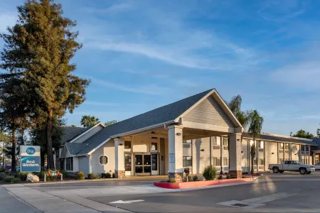 Best Western Town  Country Lodge