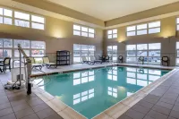 Comfort Inn & Suites Northern Kentucky - Pools
