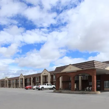 Americas Best Value Inn Roosevelt Ballard Отели в г. Винта Каунти