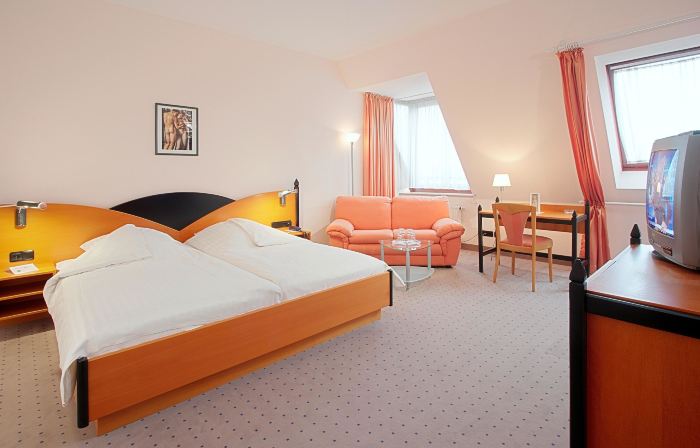 Tryp by Wyndham Kassel City Centre