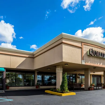 Quality Inn University Lansing