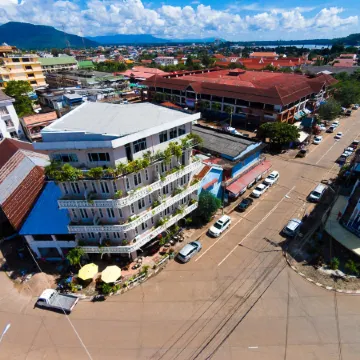 Residence Sisouk Отели в г. Паксе