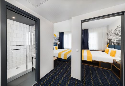 D8 호텔 조식 뷔페