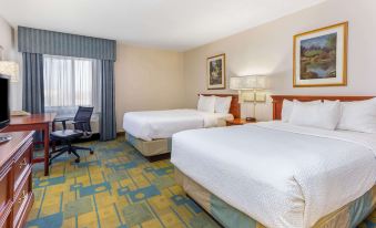 La Quinta Inn & Suites by Wyndham Chicago Gurnee