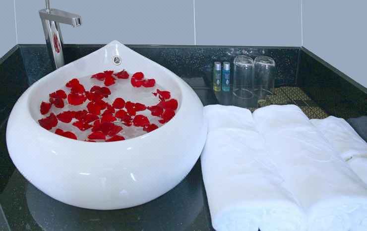 3. 뉴 선 호텔 나..