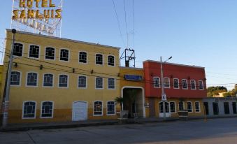 Hotel San Luis