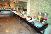 Calhau Praia Hotel - servizio colazione