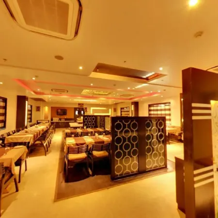 Hotel Royale Ambience