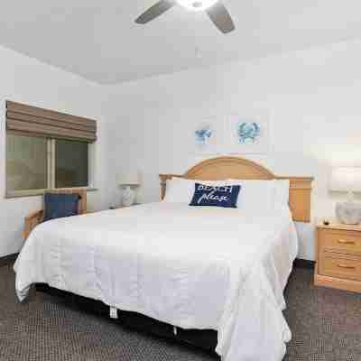 Beach House Inn & Suites Rooms