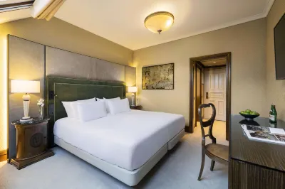 NH Collection Carlo IV โรงแรมใกล้สะพานชาลส์