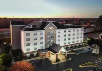Country Inn & Suites by Radisson, Lake Norman Huntersville, NC - Завтрак