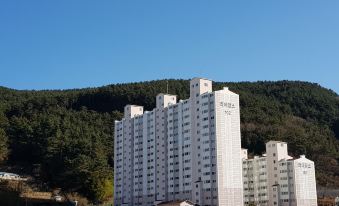 2. 호텔메종드거제..