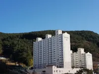 Maison de Geoje Hotels near Pisol Building