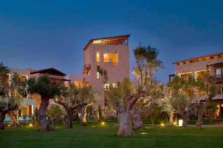 The Westin Resort, Costa Navarino Отели в г. Nestor