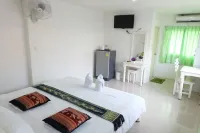 Thawesook Grand Mansion Hotels in Warin Chamrap