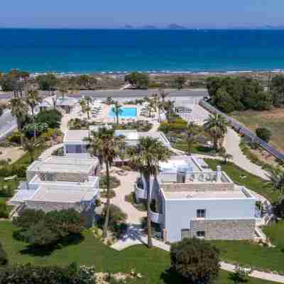 White Pearls-Adults Only Luxury Suites Hotel Exterior