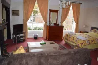Harmondsworth Hall Hotels in West Drayton