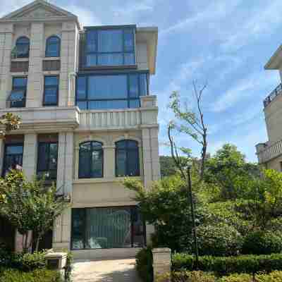 Host No. 8 Ms. Zheng Villa (Lingji Road) Hotel Exterior