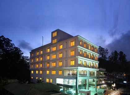 格蘭德蒙納廣場飯店