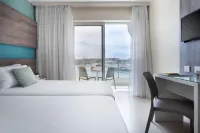 115 the Strand Hotel by Neu Collective