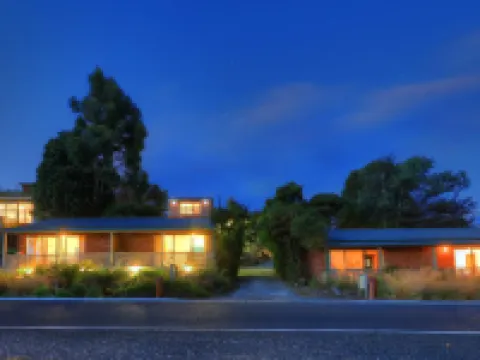 Driftwood Hotels in Geeveston