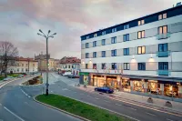B&B Hotel RZESZÓW Centrum Hotels near Muzeum Etnograficzne Im. Franciszka Kotuli