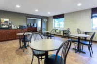 Super 8 by Wyndham Cromwell/Middletown - Desayuno