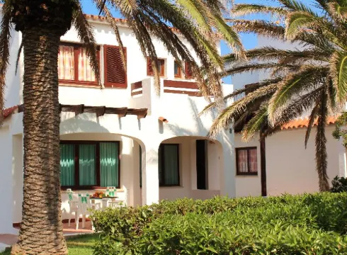 Yucas Homes