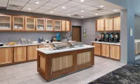 Homewood Suites by Hilton Topeka - breakfast