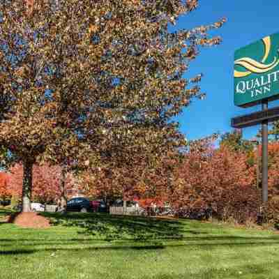 Quality Inn Merrimack - Nashua Hotel Exterior