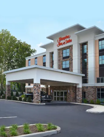 Hampton Inn & Suites Philadelphia/Media Отели в г. Спрингфилд