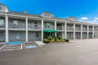 Quality Inn Gallatin-Nashville Metro فنادق في Gallatin
