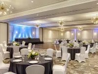 Hampton Inn & Suites New Orleans-Convention Center Hotels near Coliseum Square