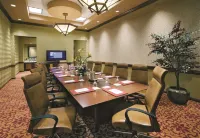 Embassy Suites by Hilton Norman Hotel & Conference Center - Business