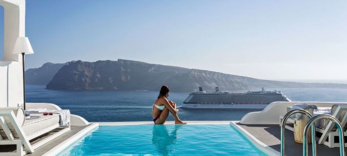 Charisma Suites Hotels in Santorini