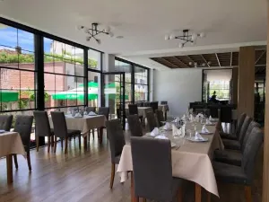 Grand Hotel Pogradec