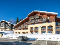 Beauregard Hotels near Douy Combelouvière