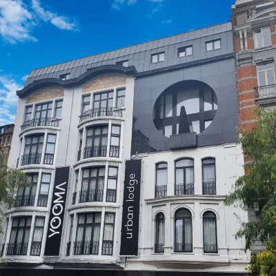 Yooma Urban Lodge Hotels near Metro Lemonnier