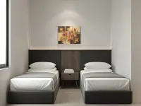 Tree on Hotel Syariah Hotels in Peterongan