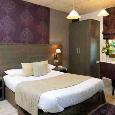 Logis Hôtel Le Mistral - Restaurant - Montélimar sud Rooms