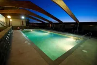 Celilo Inn - Pools