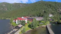 Revsnes Hotel Hotel di Risdal