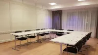 阿斯加德飯店 - 停車場