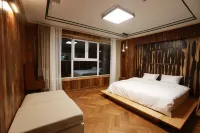 Paju Welcome Felix Pension Hotels near Byukchoji Gardens