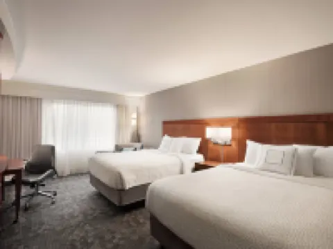 คอร์ทยาร์ดบายแมริออท โปโตแมกมิลส์ วูดบริดจ์ โรงแรมในวูดบริดจ์