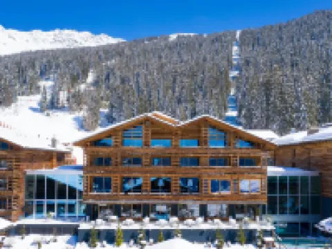 W ヴェルビエ バニュのホテル