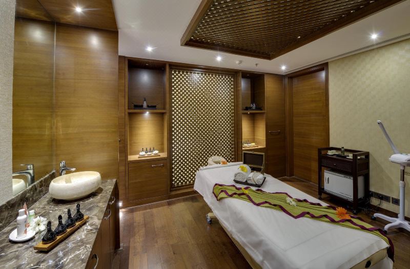 Niranta Transit Hotel Mumbai Airport - At Arrivals